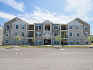 13742 S HANLEY LN #GG202, Riverton, UT 84096