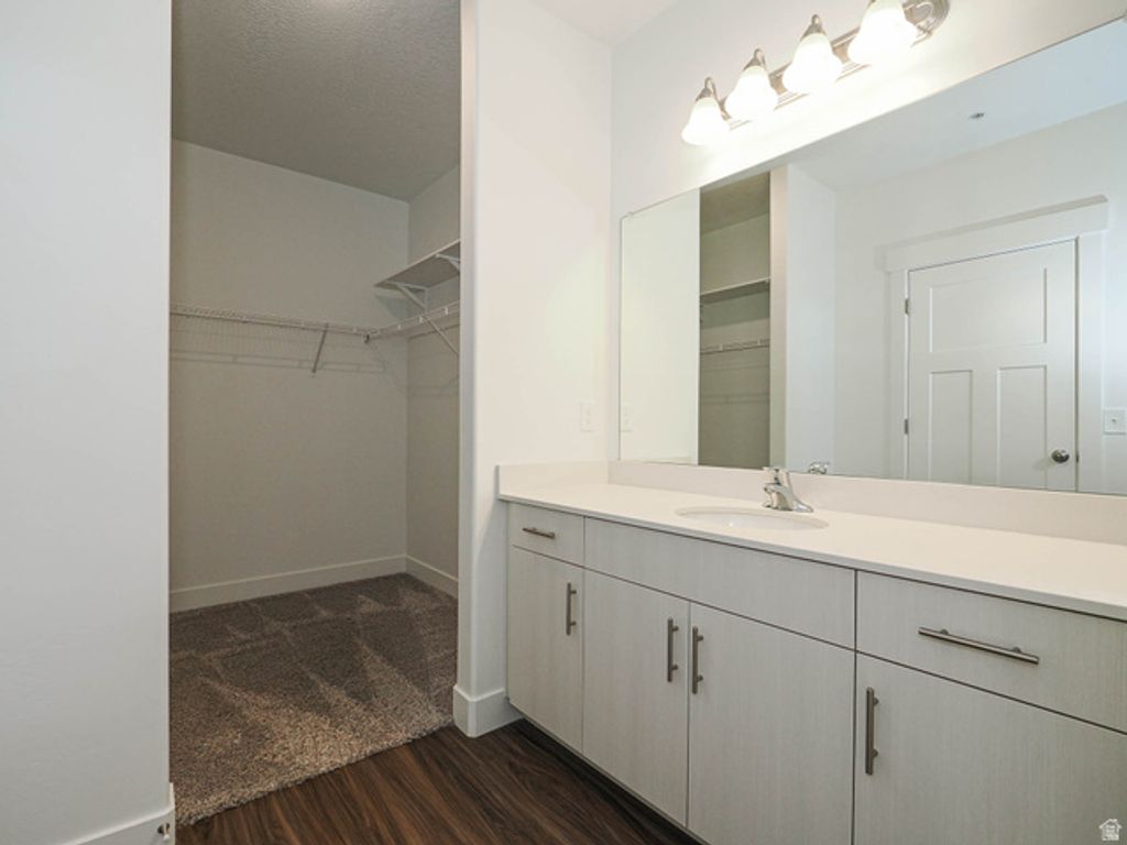 Image 24 of property listing at 13742 S HANLEY LN #GG202, Riverton, UT 84096