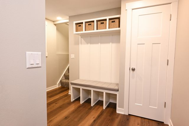 5495 NW 66th Avenue, Johnston, IA 50131