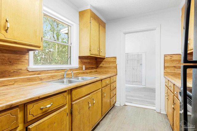 113 Berkley Dr, Pensacola, FL 32503