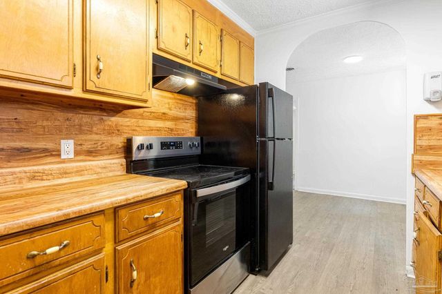 113 Berkley Dr, Pensacola, FL 32503