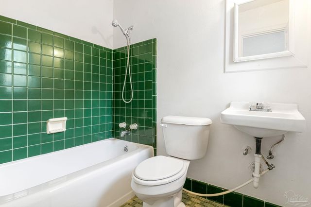 113 Berkley Dr, Pensacola, FL 32503