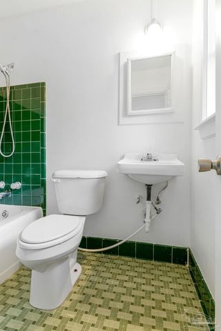 113 Berkley Dr, Pensacola, FL 32503