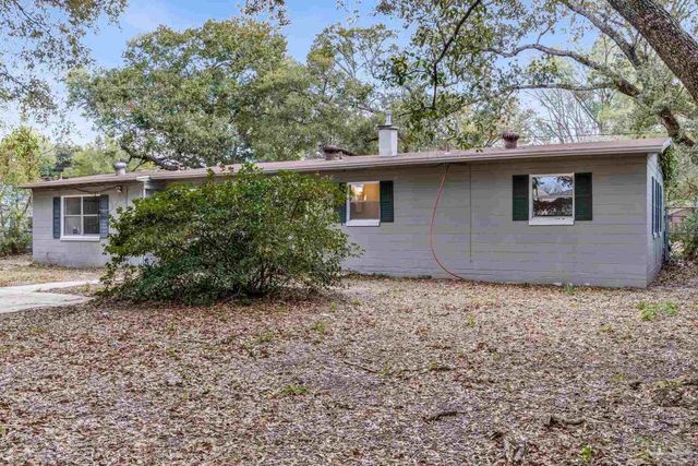 113 Berkley Dr, Pensacola, FL 32503