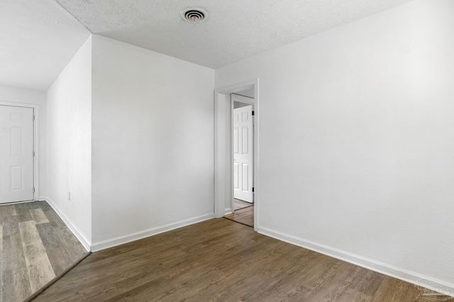 113 Berkley Dr, Pensacola, FL 32503