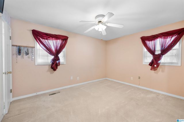 923 HERITAGE DRIVE, Sylacauga, AL 35150