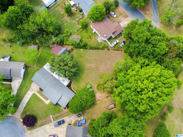 923 HERITAGE DRIVE, Sylacauga, AL 35150