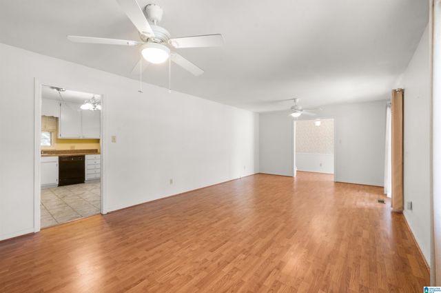 923 HERITAGE DRIVE, Sylacauga, AL 35150