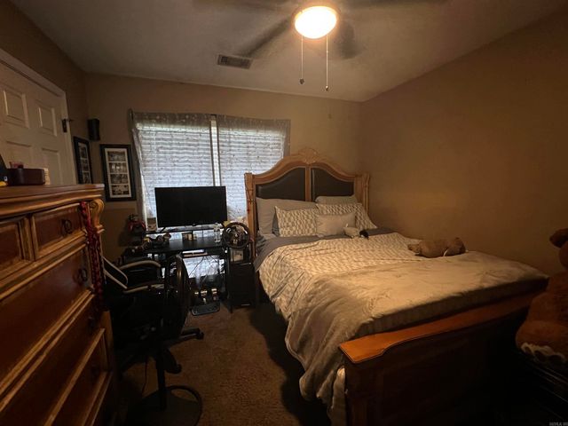 368 Meadow Creek Drive, Benton, AR 72015
