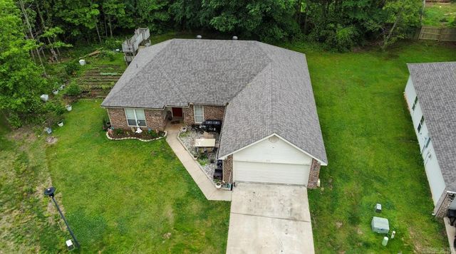 368 Meadow Creek Drive, Benton, AR 72015