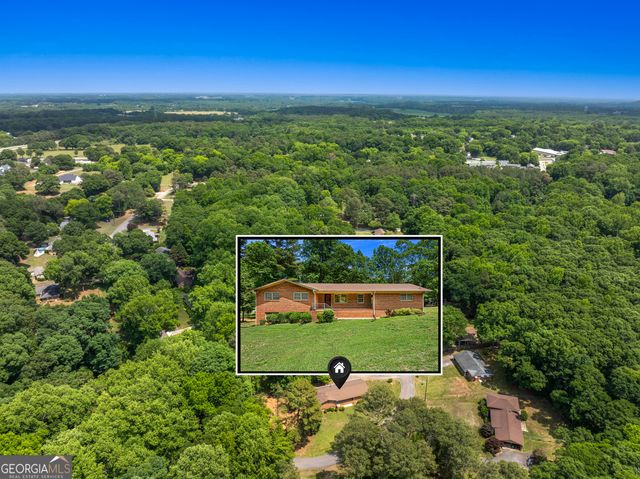 380 Pine Valley Drive, Royston, GA 30662