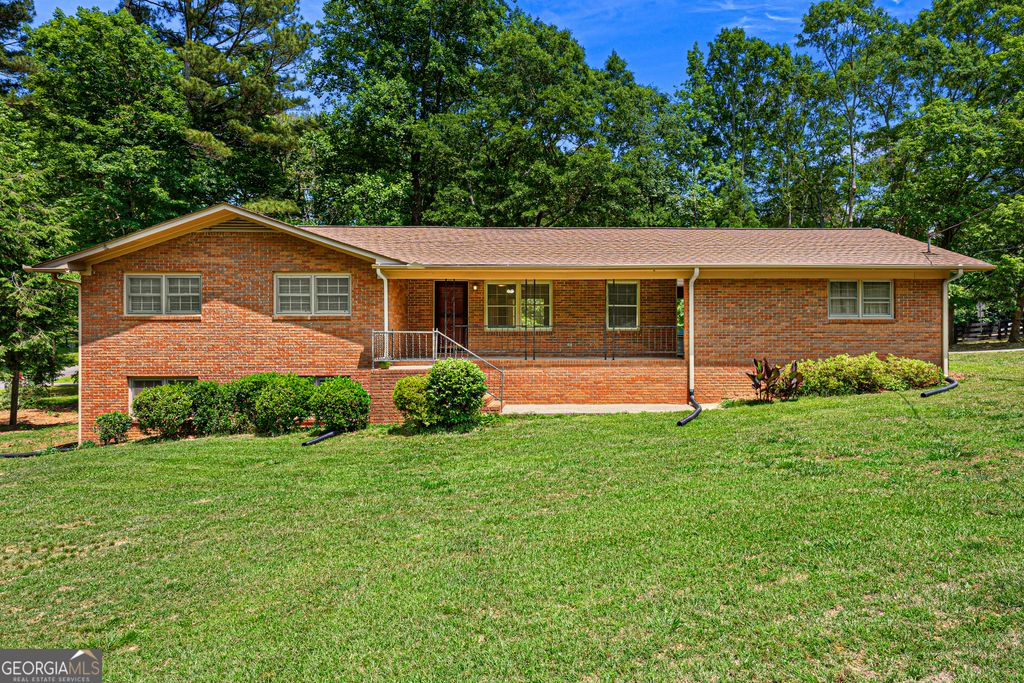380 Pine Valley Drive, Royston, GA 30662