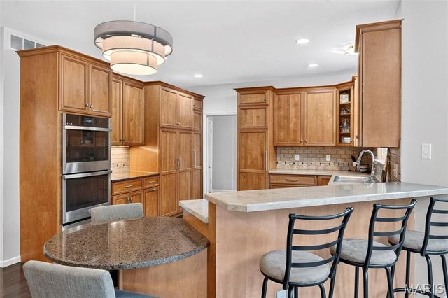 16301 Autumn Crest Court, Ellisville, MO 63011