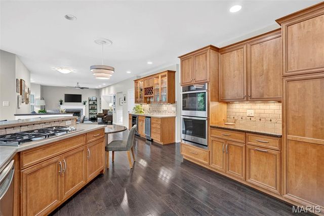 16301 Autumn Crest Court, Ellisville, MO 63011