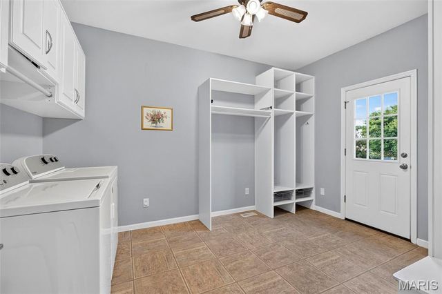 16301 Autumn Crest Court, Ellisville, MO 63011