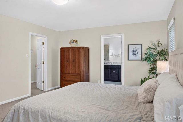 16301 Autumn Crest Court, Ellisville, MO 63011