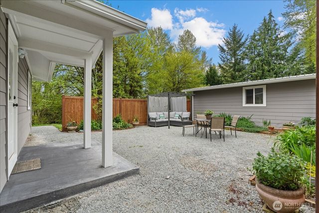 10226 200th Street NE, Arlington, WA 98223