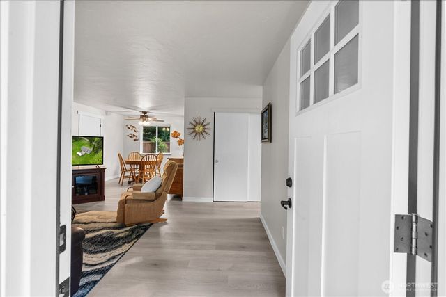 10226 200th Street NE, Arlington, WA 98223
