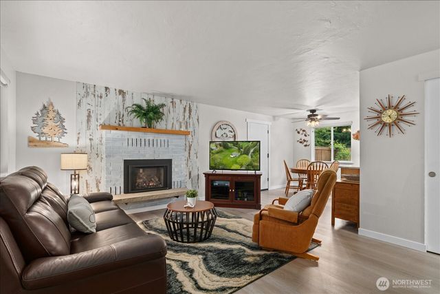 10226 200th Street NE, Arlington, WA 98223