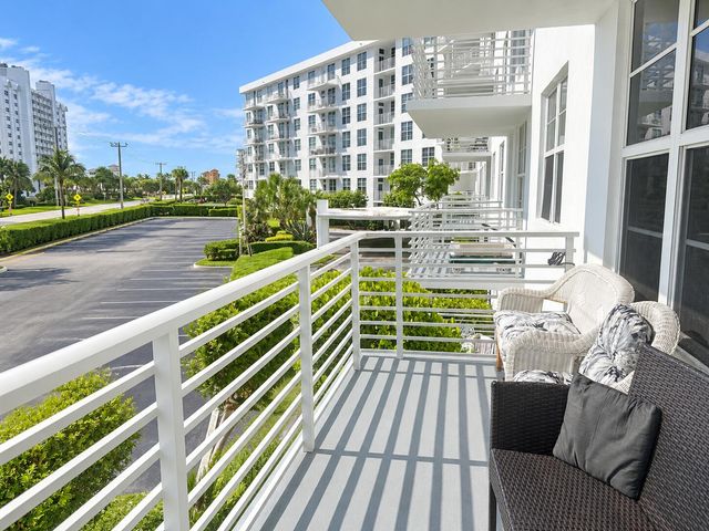 2851 S Ocean Boulevard 2 A, Boca Raton, FL 33432