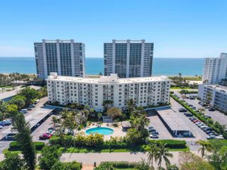 2851 S Ocean Boulevard 2 A, Boca Raton, FL 33432