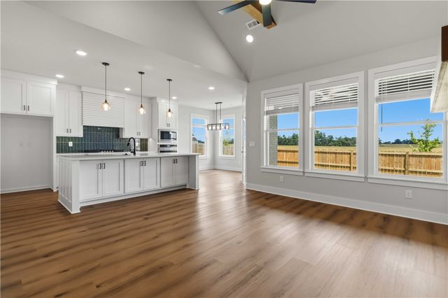 1830 Momi Street, Centerton, AR 72719