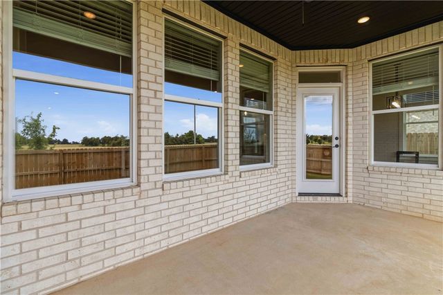 1830 Momi Street, Centerton, AR 72719