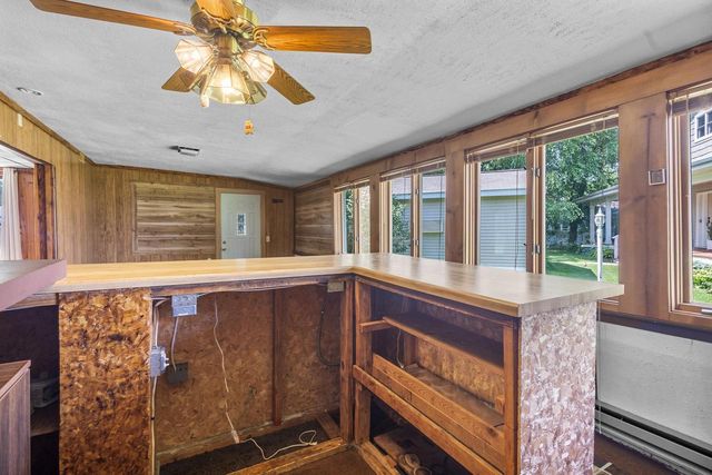 5904 Lake Edge Road, Mcfarland, WI 53558