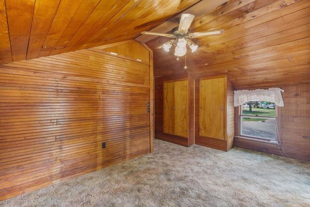 5904 Lake Edge Road, Mcfarland, WI 53558