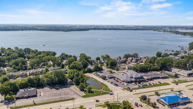 5904 Lake Edge Road, Mcfarland, WI 53558