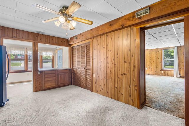5904 Lake Edge Road, Mcfarland, WI 53558