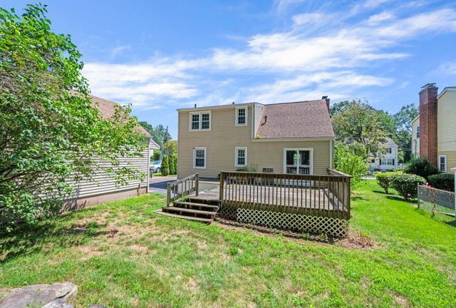201 Hollister Street, Manchester, CT 06042
