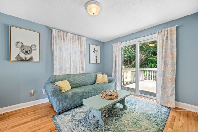 201 Hollister Street, Manchester, CT 06042
