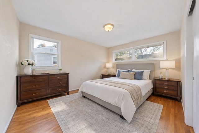 22 Walnut Knls, Canton, MA 02021