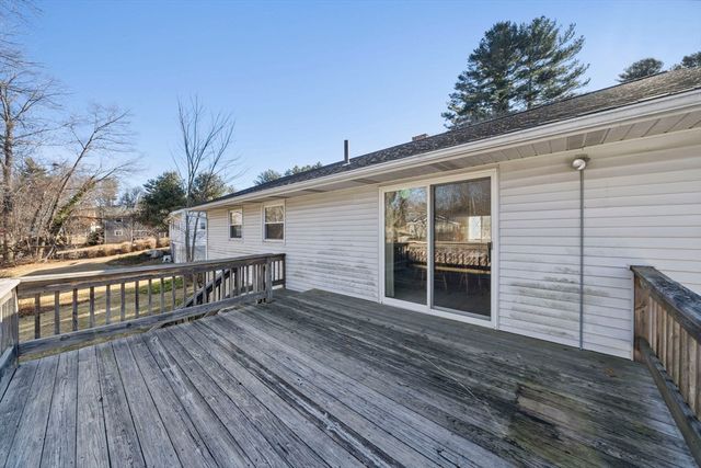 22 Walnut Knls, Canton, MA 02021