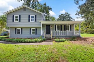 2760 Granite NW Way, Marietta, GA 30064