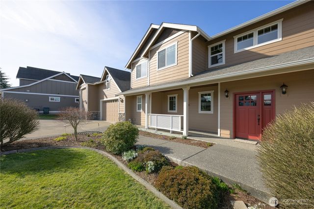 5215 Sparrow Court, Ferndale, WA 98248