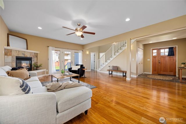 5215 Sparrow Court, Ferndale, WA 98248