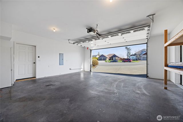 5215 Sparrow Court, Ferndale, WA 98248