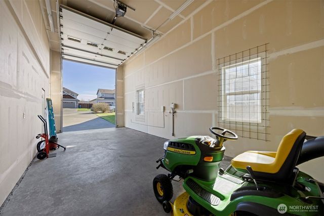 5215 Sparrow Court, Ferndale, WA 98248