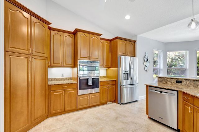 8055 Kiawah Trace, Port St. Lucie, Port St Lucie, FL 34986