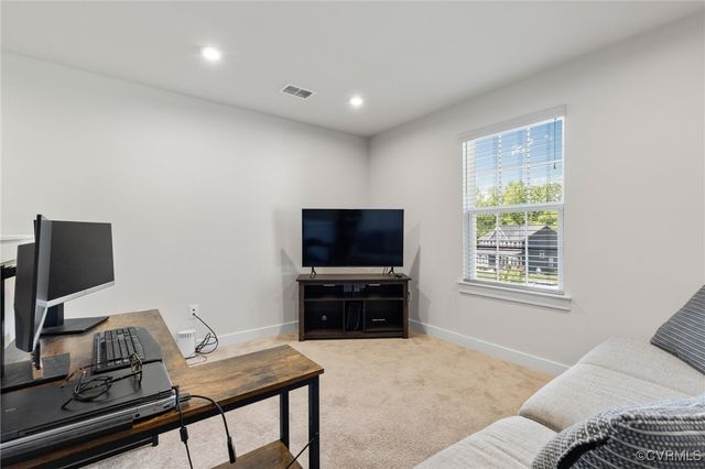 8501 Kingsland Park Dr, North Chesterfield, VA 23237