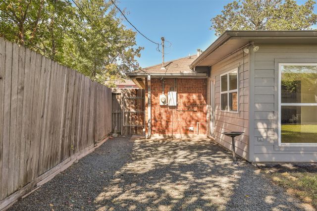 4613 Libbey Lane, Houston, TX 77092