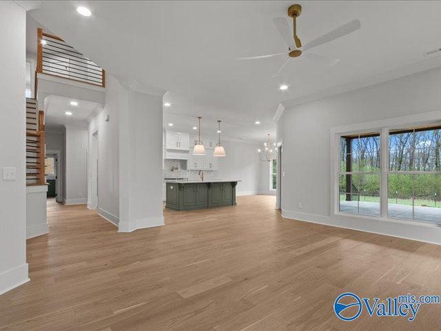 16178 Darby Drive, Athens, AL 35613