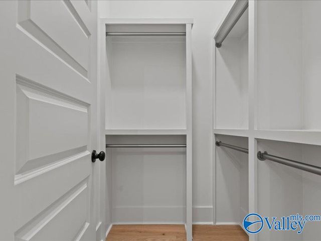16178 Darby Drive, Athens, AL 35613