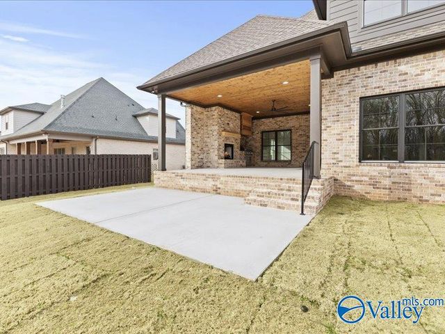 16178 Darby Drive, Athens, AL 35613