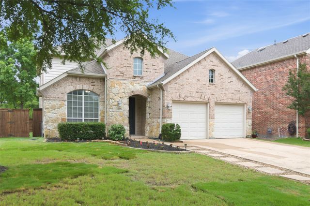 1411 Golf Club Drive, Lantana, TX 76226
