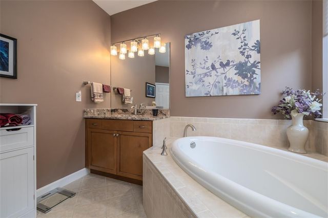 312 W LAKE VICTORIA CIRCLE, Deland, FL 32724