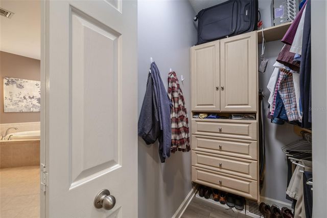 312 W LAKE VICTORIA CIRCLE, Deland, FL 32724