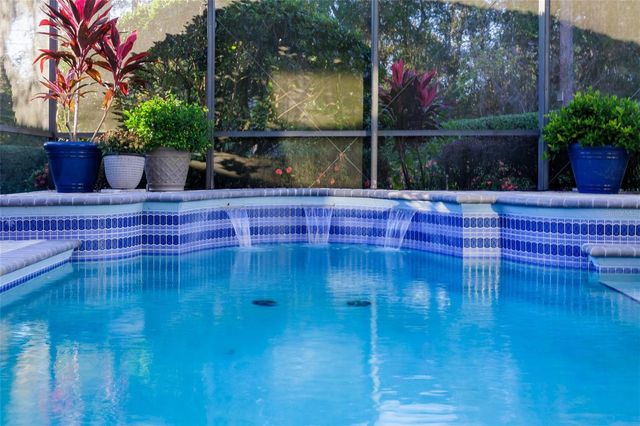 312 W LAKE VICTORIA CIRCLE, Deland, FL 32724